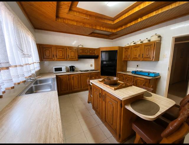 3 BEDROOM HOUSE FOR SALE IN BEDWORTH PARK